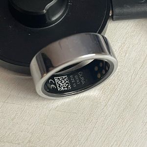 Oura Ring Silver Heritage Size 10
